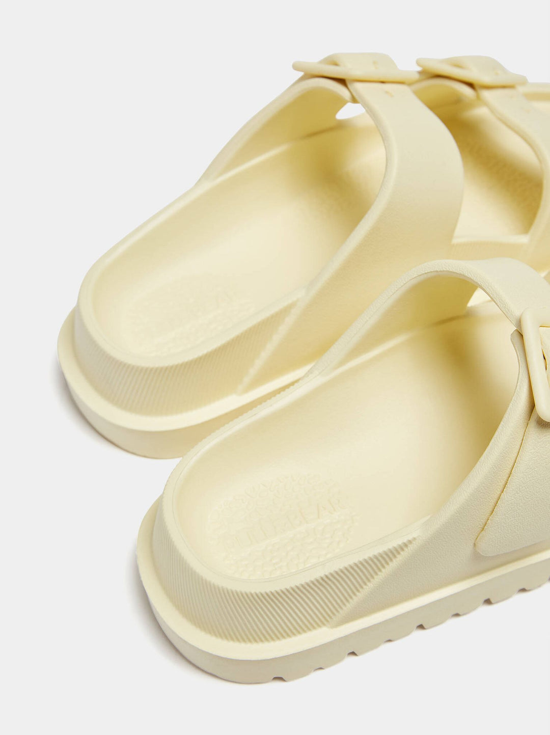 Moudda PULL & BEAR - Tee shirt - Tunisie 2