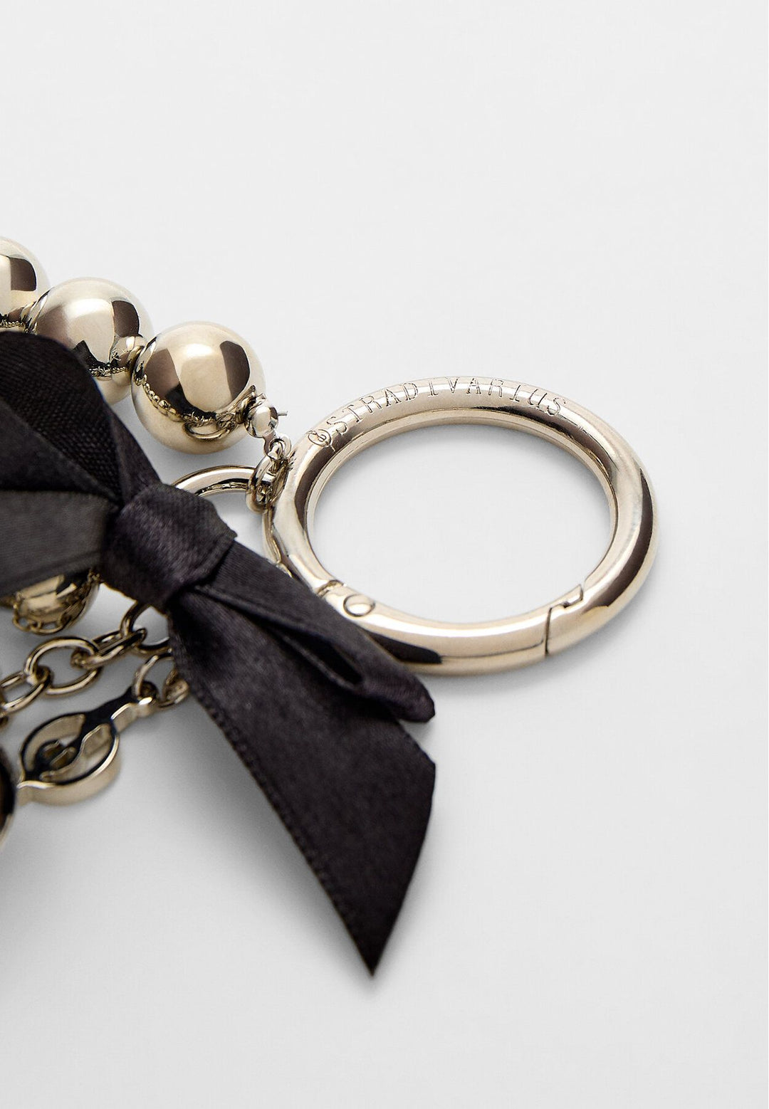 Moudda STRADIVARIUS - Porte-Clés Cœur et Boules - Tunisie 2