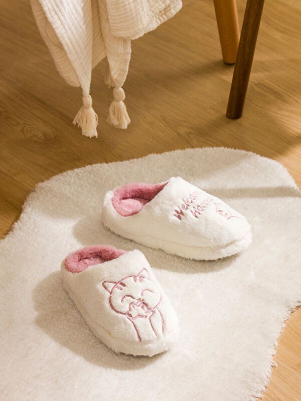 Moudda LC Waikiki - Pantoufles maison Femme Ecru - Tunisie 1