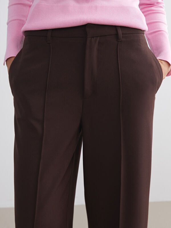 Moudda LC Waikiki - Pantalon tissé moyen Femme Brun foncé - Tunisie 3