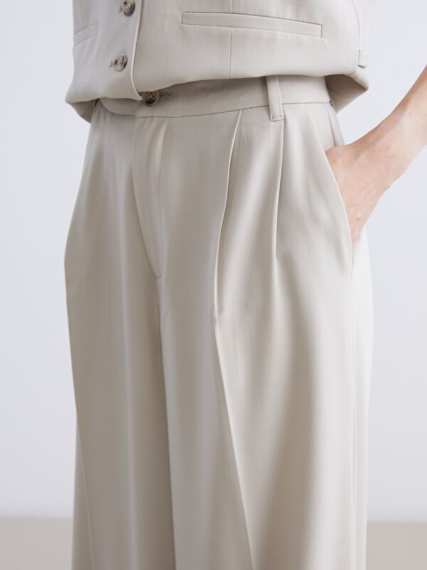 Moudda LC Waikiki - Pantalon tissé fin Femme Beige - Tunisie 3