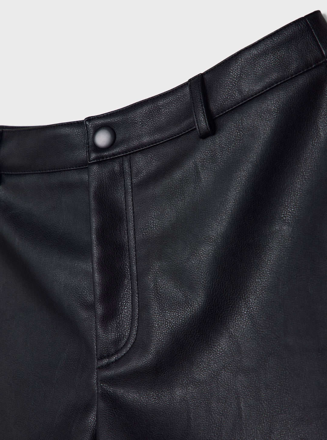 Moudda STRADIVARIUS - Short Hot Pant en Simili Cuir - Tunisie 2