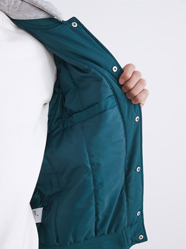 Moudda LC Waikiki - Manteau matelassé léger Homme Vert foncé - Tunisie 4