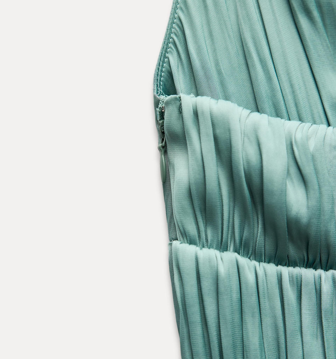 Moudda ZARA - Robe longue fluide en satin détail bretelle tressée - Tunisie 3