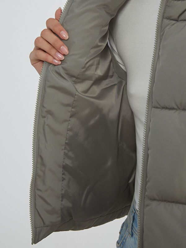 Moudda LC Waikiki - Veste sans manches Femme Kaki clair - Tunisie 4