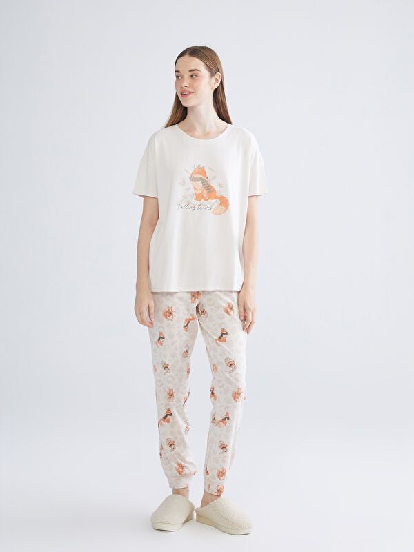 Moudda LC Waikiki - Pyjama jersey manches courtes Femme Crème imprimée - Tunisie 1