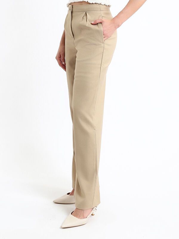 Moudda LC Waikiki - Pantalon tissé moyen Femme Brun clair - Tunisie 4