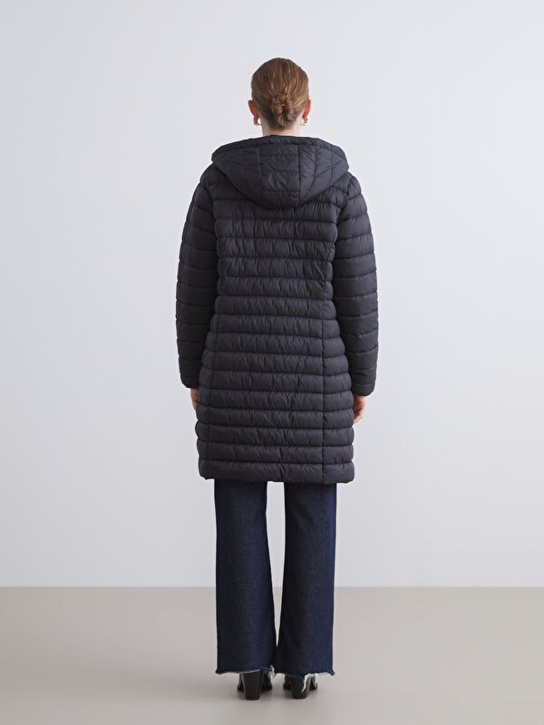 Moudda LC Waikiki - Manteau matelassé en nylon Femme Noir - Tunisie 5