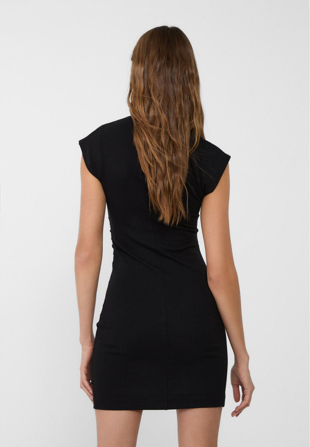 Moudda STRADIVARIUS - Robe Courte Ajustée Froncée Manche Courte - Tunisie 5