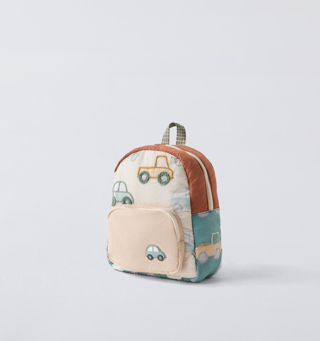Moudda ZARA - Sac à dos mini voitures - Tunisie 1