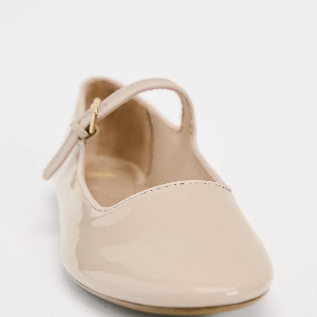 Moudda ZARA - Chaussure plate - Tunisie 1