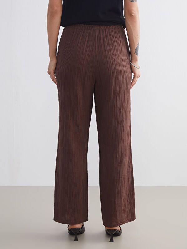 Moudda LC Waikiki - Pantalon tissé fin Femme Brun chocolat - Tunisie 4