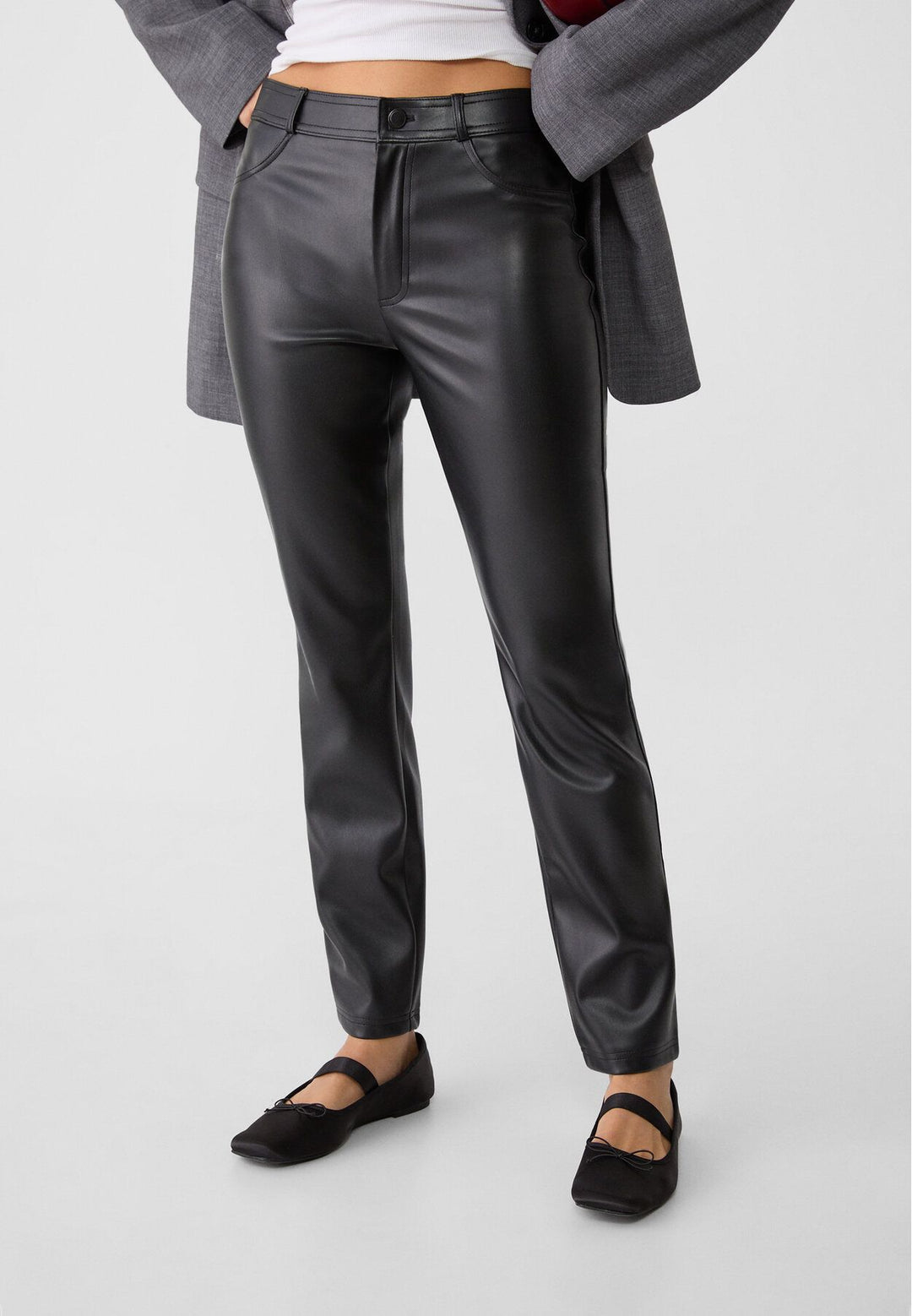 Moudda STRADIVARIUS - Pantalon Skinny en Simili Cuir - Tunisie 3