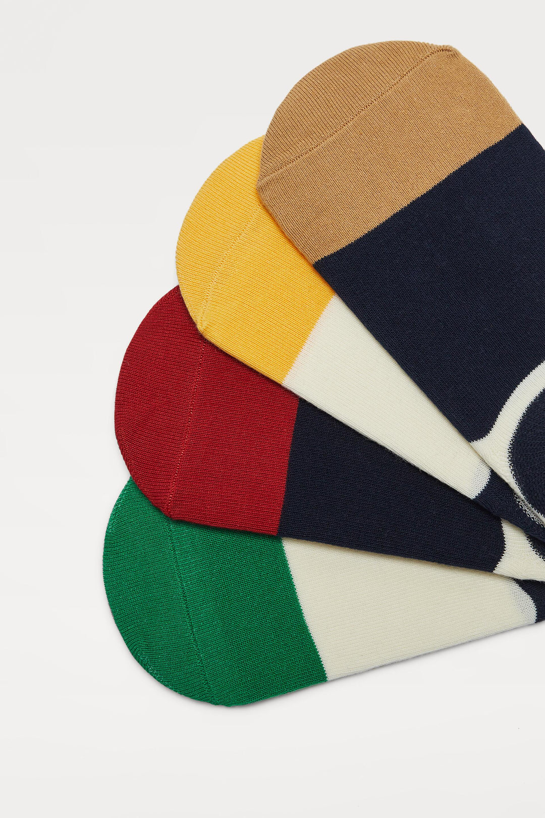 Chaussettes marque_Zara, genre_Homme Moudda Tunisie1