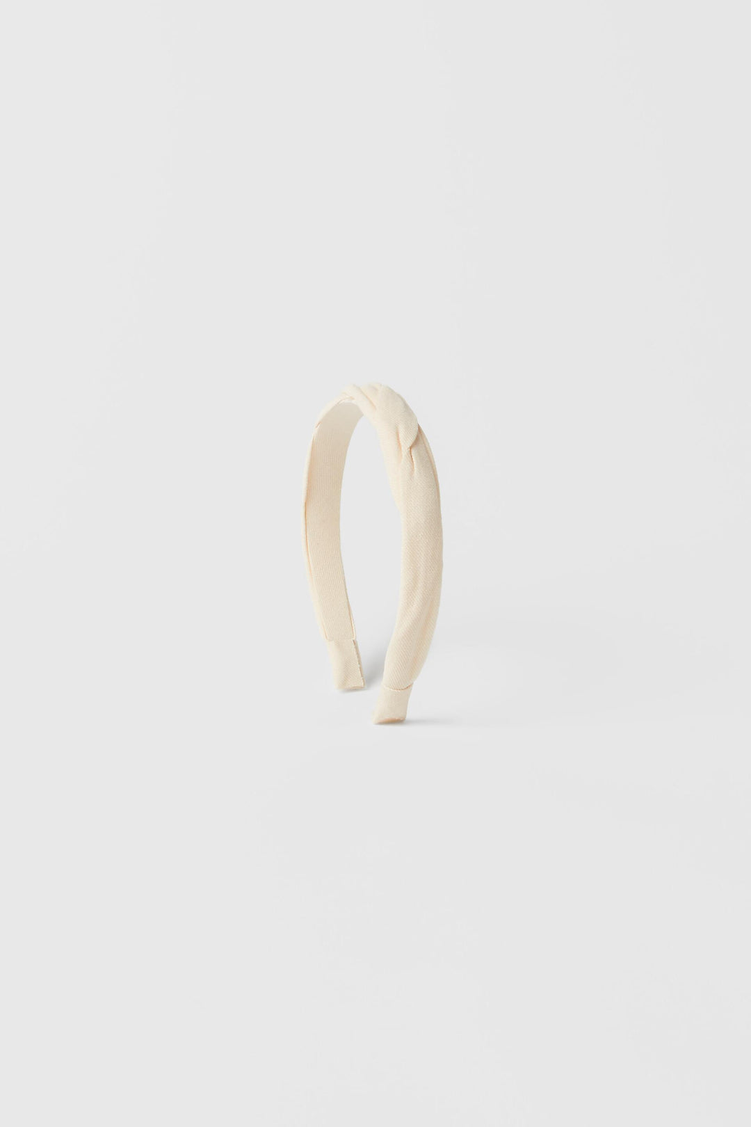 https://static.zara.net/photos/2023/V/0/3/p/2326/631/712/2/2326631712_6_1_1.jpg?ts=1673602731182
