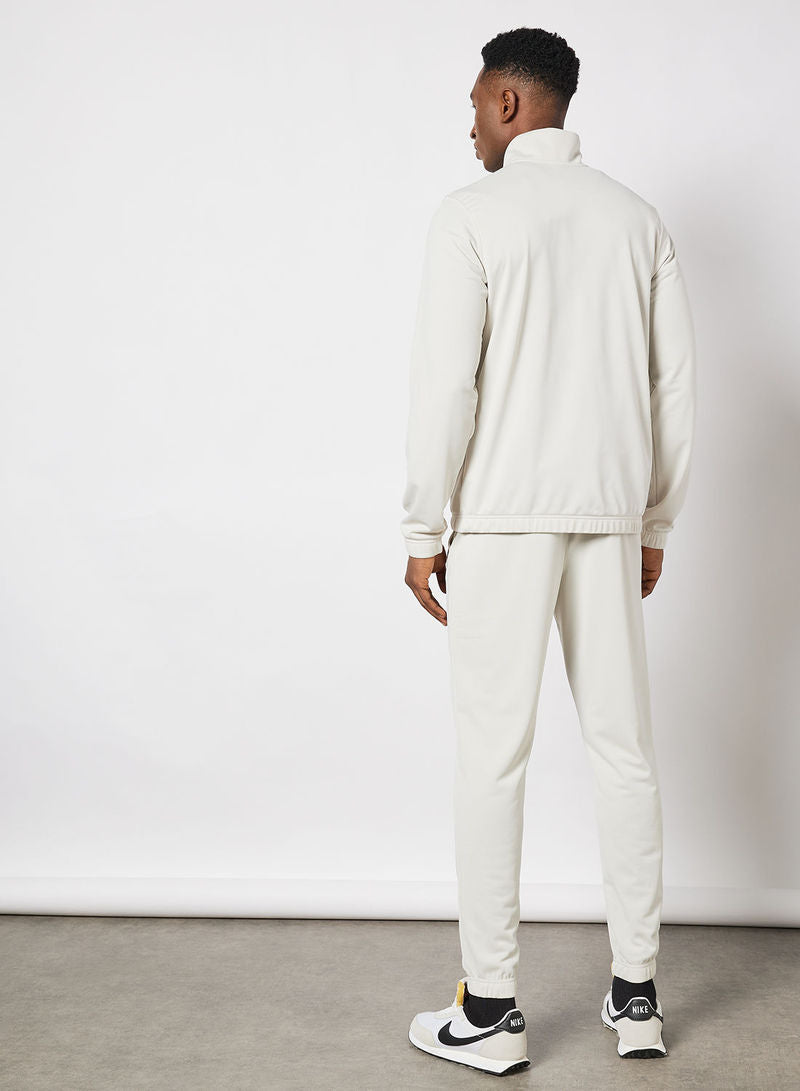Moudda Nike - 2